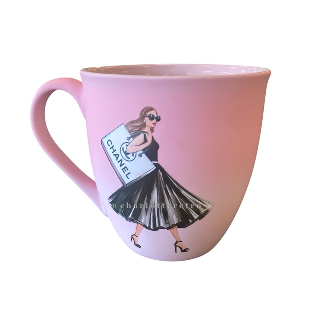 Fig & Fern • Designer Shopping Girl • 20oz Mug